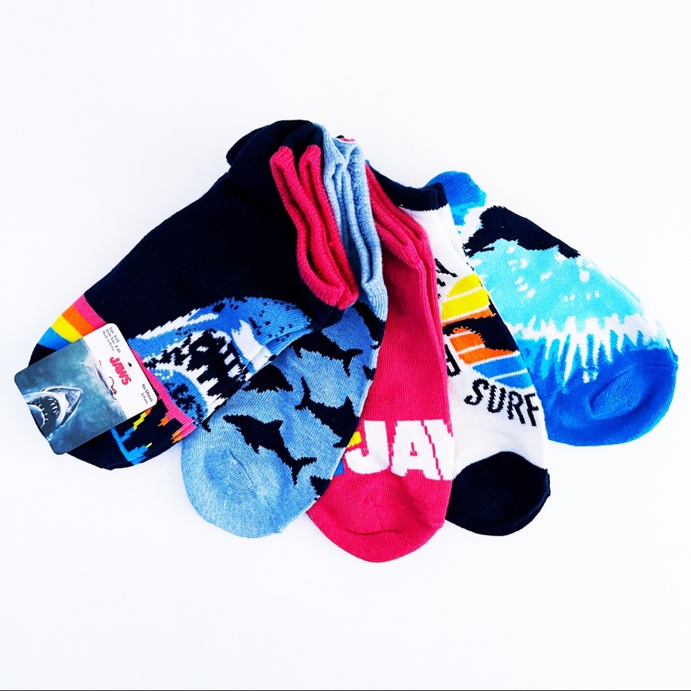 🆕 Jaws Movie Womens Ankle Socks Pink Blue Tie Dye - Picture 1 of 8